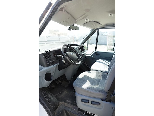 Bestelwagen ford - afbeelding 13 van  17