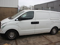 Bestelwagen hyundai h-1 h300 diesel 136pk 2010