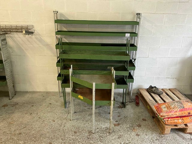 Bestelwagen inrichting (4x) - afbeelding 1 van  9