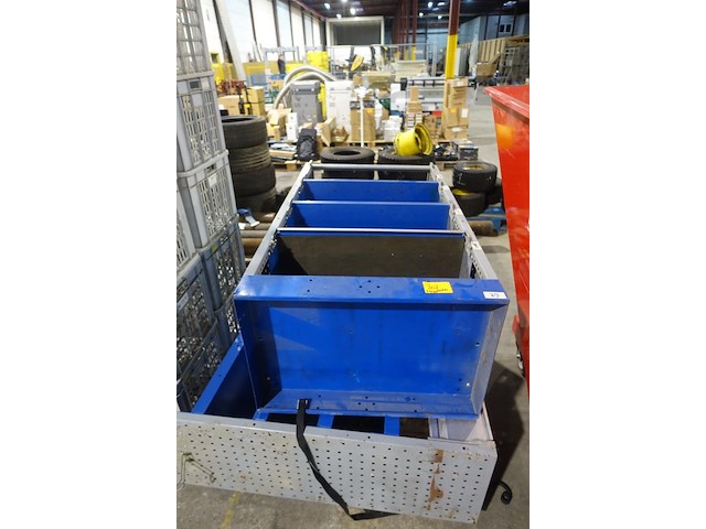 Bestelwagen inrichting - afbeelding 1 van  2