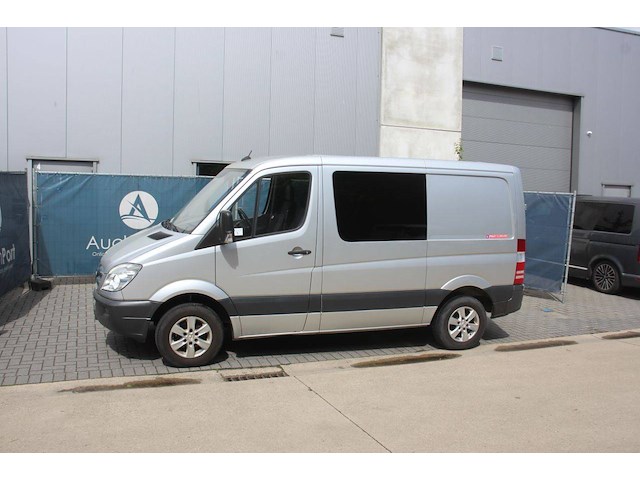 Bestelwagen mercedes-benz sprinter 210 cdi diesel 95pk 2010 - afbeelding 1 van  1