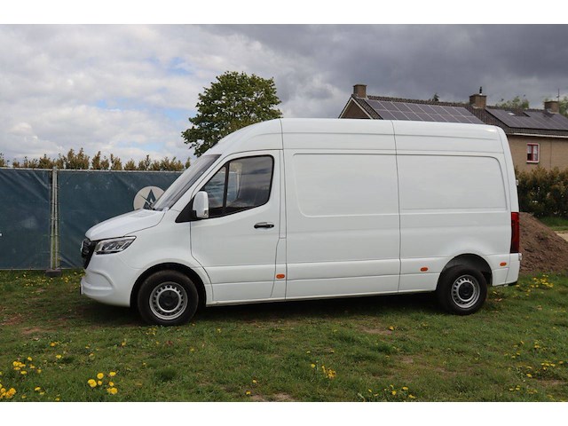 Bestelwagen mercedes-benz sprinter diesel 114pk 2022 - afbeelding 1 van  1