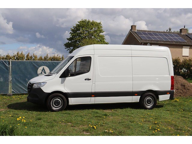 Bestelwagen mercedes-benz sprinter diesel 150pk 2023 - afbeelding 1 van  1