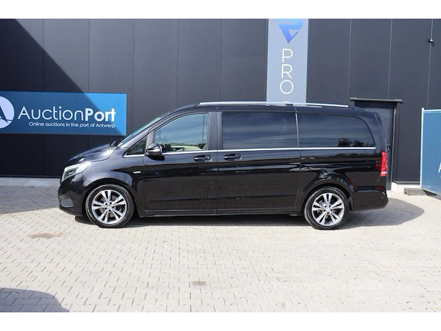 Bestelwagen mercedes-benz v-klasse diesel - afbeelding 1 van  1