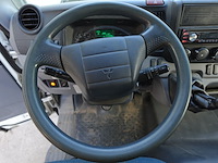 Bestelwagen mitsubishi fuso - afbeelding 9 van  13