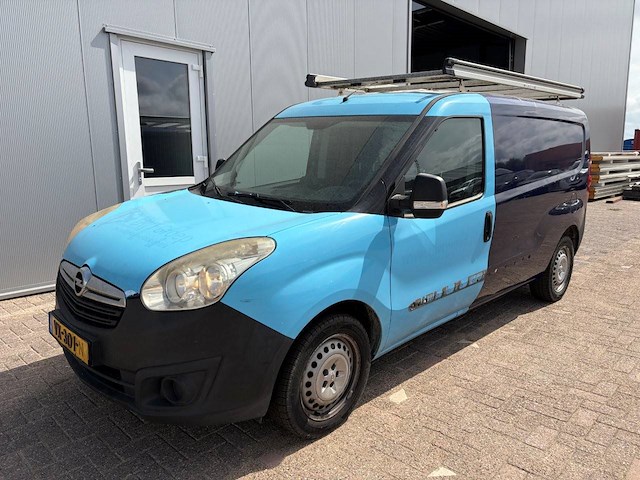 Bestelwagen opel combo 1.3 cdti l2h1 ecoflex diesel 2016 - afbeelding 1 van  1