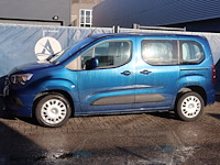 Bestelwagen opel combo benzine 2021 (marge) - afbeelding 1 van  1