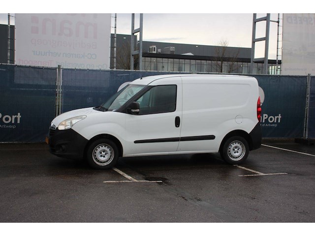 Bestelwagen opel combo cng 2013 - afbeelding 1 van  1