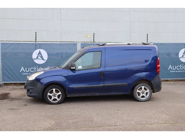 Bestelwagen opel combo diesel 2013 (marge) - afbeelding 1 van  1