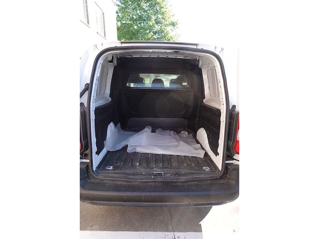 Bestelwagen opel combo - afbeelding 5 van  18