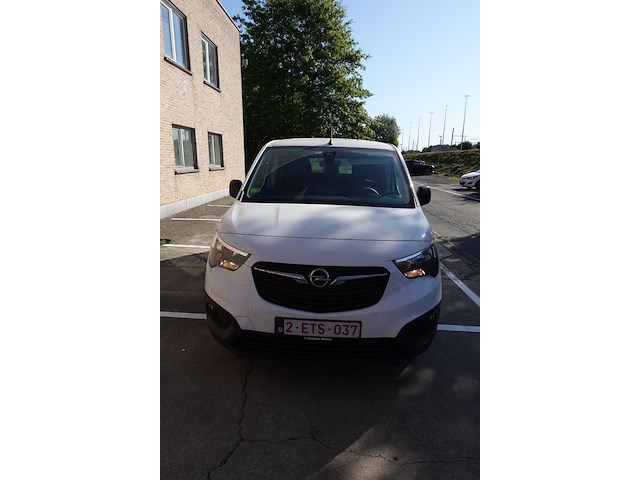 Bestelwagen opel combo - afbeelding 11 van  18