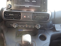 Bestelwagen opel combo - afbeelding 17 van  18