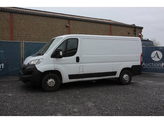 Bestelwagen opel movano diesel 2024 - afbeelding 1 van  1