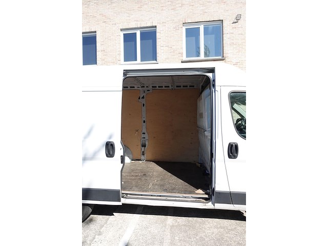 Bestelwagen opel movano - afbeelding 3 van  19
