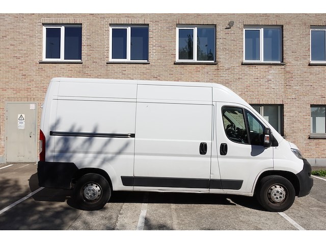 Bestelwagen opel movano - afbeelding 14 van  19