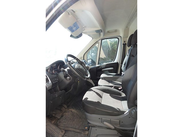 Bestelwagen opel movano - afbeelding 15 van  19