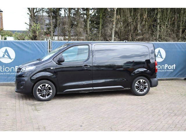 Bestelwagen opel vivaro diesel 123pk 2021 - afbeelding 1 van  1