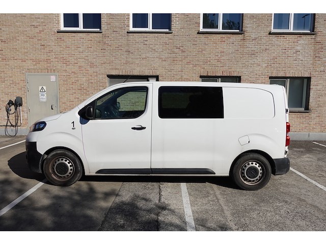 Bestelwagen opel vivaro - afbeelding 1 van  20