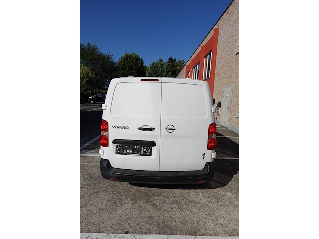 Bestelwagen opel vivaro - afbeelding 14 van  20