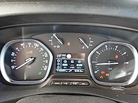 Bestelwagen opel vivaro - afbeelding 18 van  20