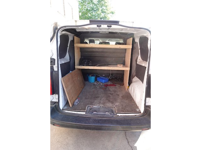 Bestelwagen opel vivaro - afbeelding 5 van  18