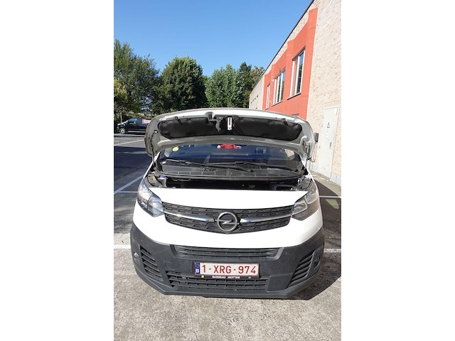 Bestelwagen opel vivaro - afbeelding 6 van  18