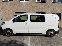 Bestelwagen opel vivaro - afbeelding 1 van  18