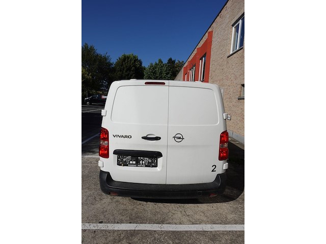 Bestelwagen opel vivaro - afbeelding 12 van  18