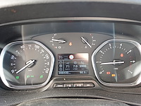 Bestelwagen opel vivaro - afbeelding 16 van  18