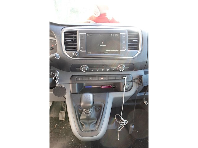 Bestelwagen opel vivaro - afbeelding 17 van  18