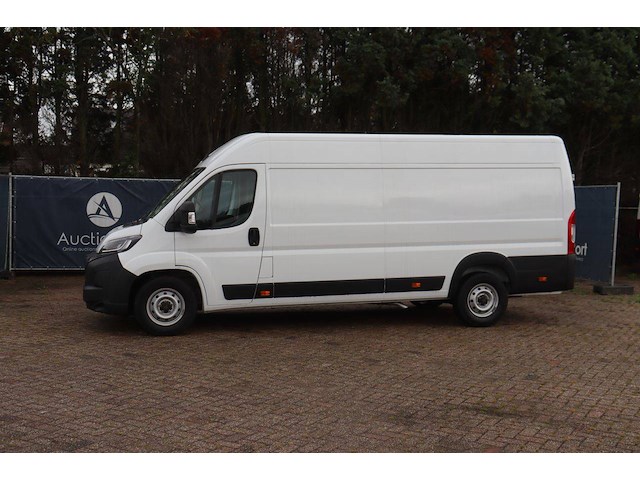 Bestelwagen peugeot boxer diesel 180pk 2024 - afbeelding 1 van  1