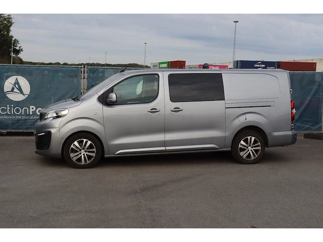Bestelwagen peugeot expert diesel 122pk 2021 (marge) - afbeelding 1 van  1