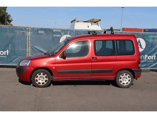 Bestelwagen peugeot partner benzine 75pk 2007 (marge) - afbeelding 1 van  1