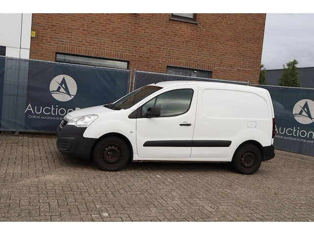 Bestelwagen peugeot partner diesel 75pk 2016 - afbeelding 1 van  1