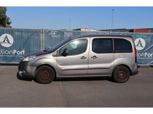 Bestelwagen peugeot partner tepee diesel 92pk 2011 (marge) - afbeelding 1 van  1