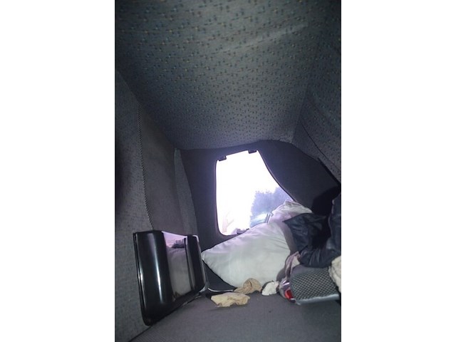 Bestelwagen renault master met zeil en slaapcabine,ch.nr. vf1vbu4f248646901, bj. 17-01-2017(litouwse nummerplaat) - afbeelding 14 van  33