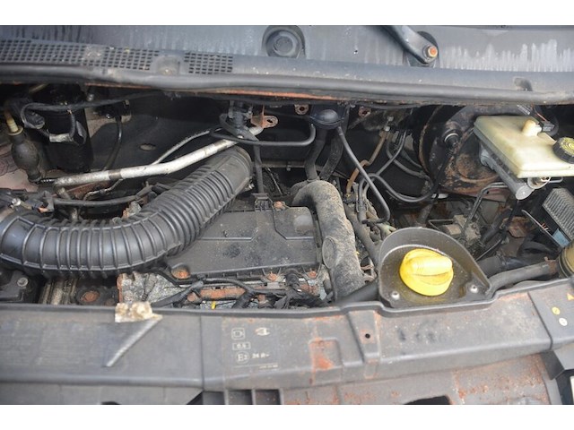 Bestelwagen renault master met zeil en slaapcabine,ch.nr. vf1vbu4f248646901, bj. 17-01-2017(litouwse nummerplaat) - afbeelding 15 van  33