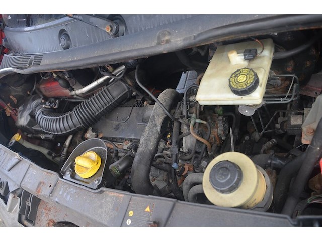 Bestelwagen renault master met zeil en slaapcabine,ch.nr. vf1vbu4f248646901, bj. 17-01-2017(litouwse nummerplaat) - afbeelding 17 van  33