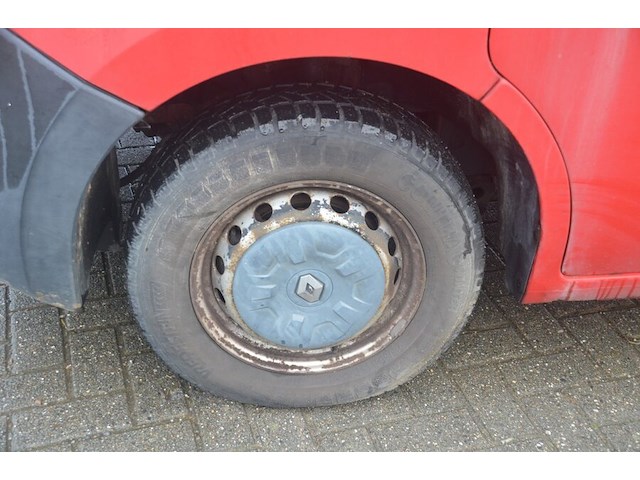 Bestelwagen renault master met zeil en slaapcabine,ch.nr. vf1vbu4f248646901, bj. 17-01-2017(litouwse nummerplaat) - afbeelding 28 van  33