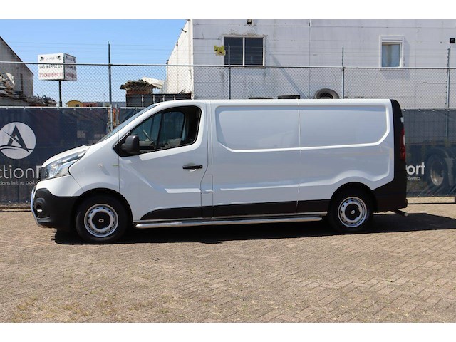 Bestelwagen renault trafic diesel 2019 - afbeelding 1 van  1