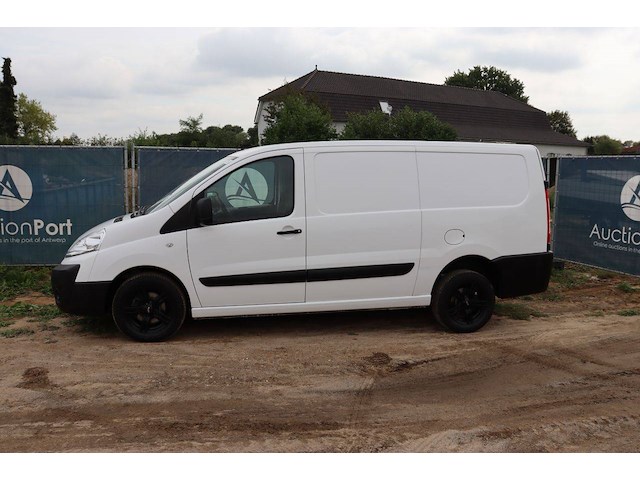 Bestelwagen toyota proace diesel 128pk 2016 - afbeelding 1 van  1