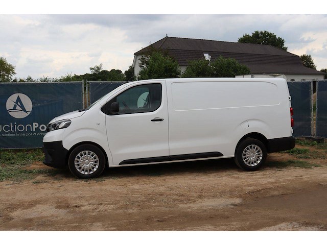 Bestelwagen toyota proace diesel 144pk 2022 - afbeelding 1 van  1