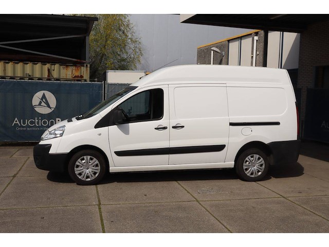 Bestelwagen toyota proace diesel 163pk 2014 - afbeelding 1 van  1