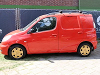 Bestelwagen toyota yaris verso 1.3 van atm benzine 86pk 2003