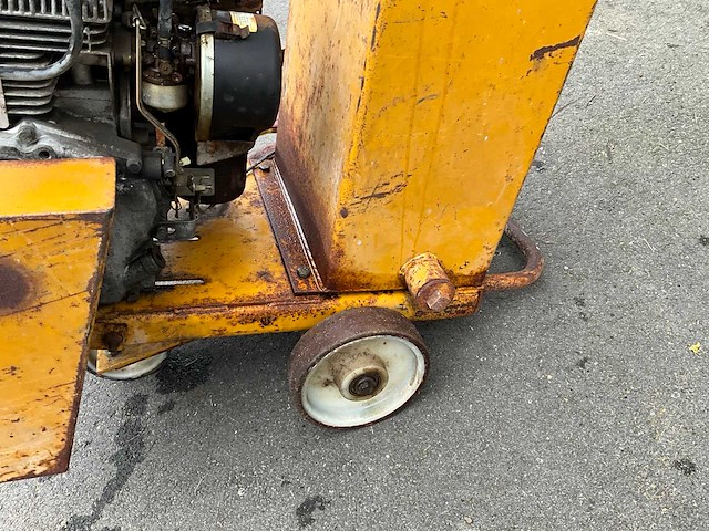 Besto b450 betonzaag - afbeelding 2 van  14