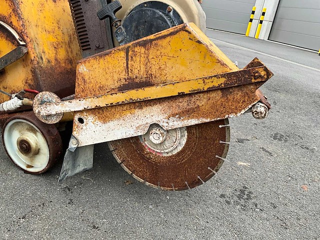 Besto b450 betonzaag - afbeelding 12 van  14