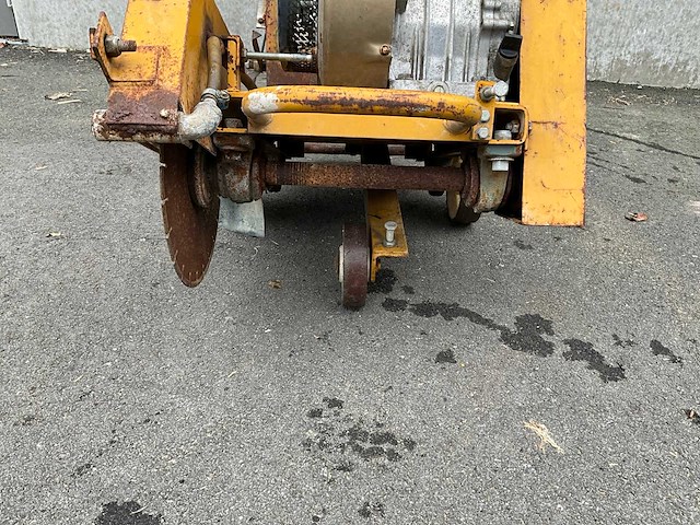 Besto b450 betonzaag - afbeelding 13 van  14