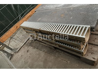 Bestrating en accessoires - afbeelding 15 van  15