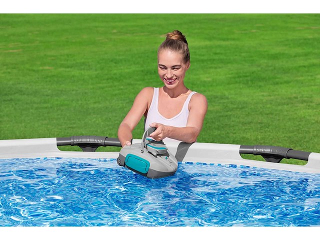 Bestway® aquatronix™ g100 batterij-aangedreven autonome zwembadrobot - afbeelding 3 van  4