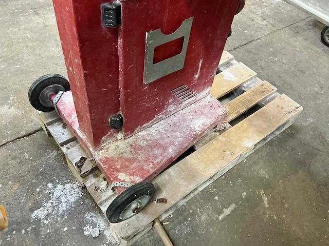 Beta diamond tools lintzaagmachine - afbeelding 6 van  7
